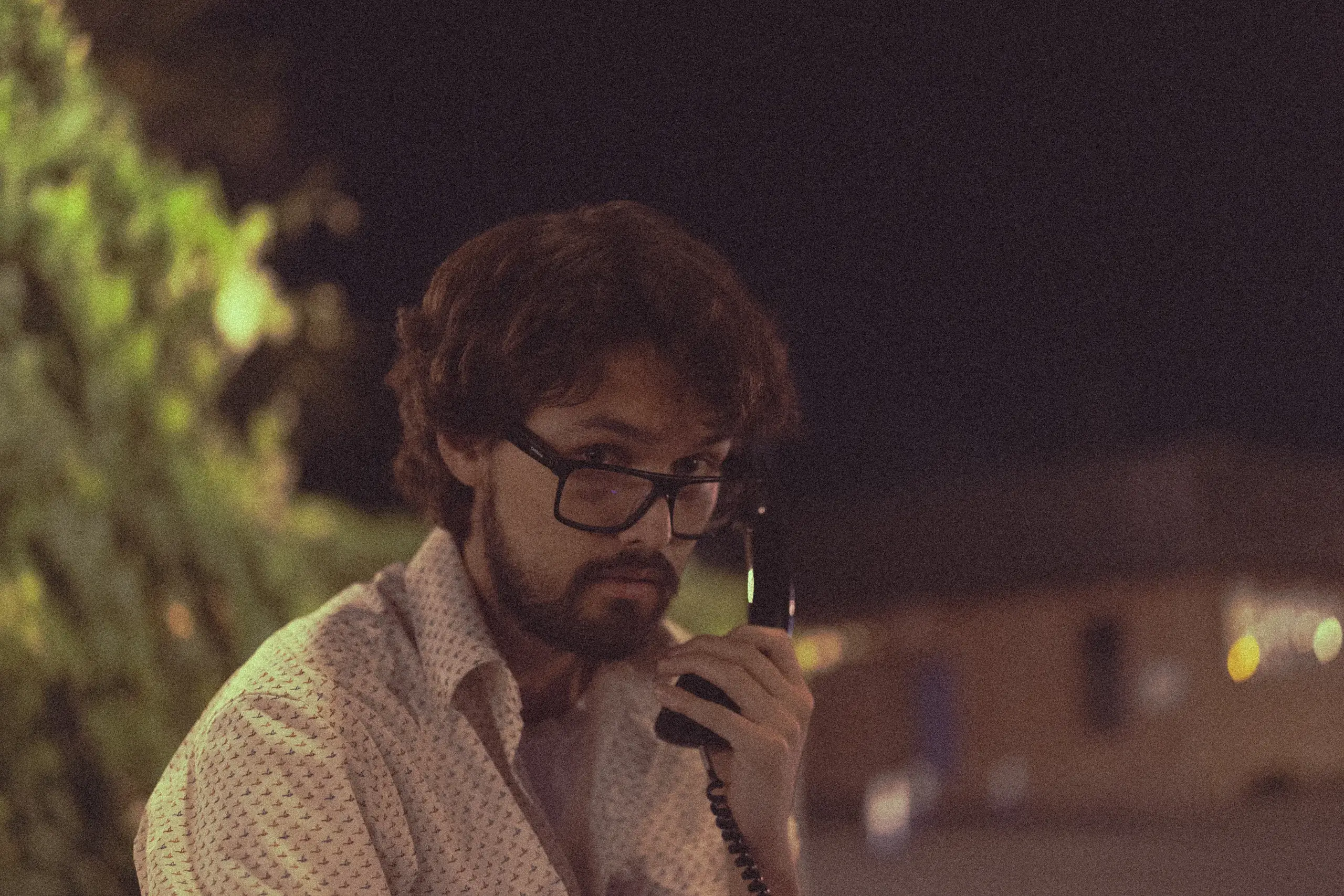 Signals broadcast imagery